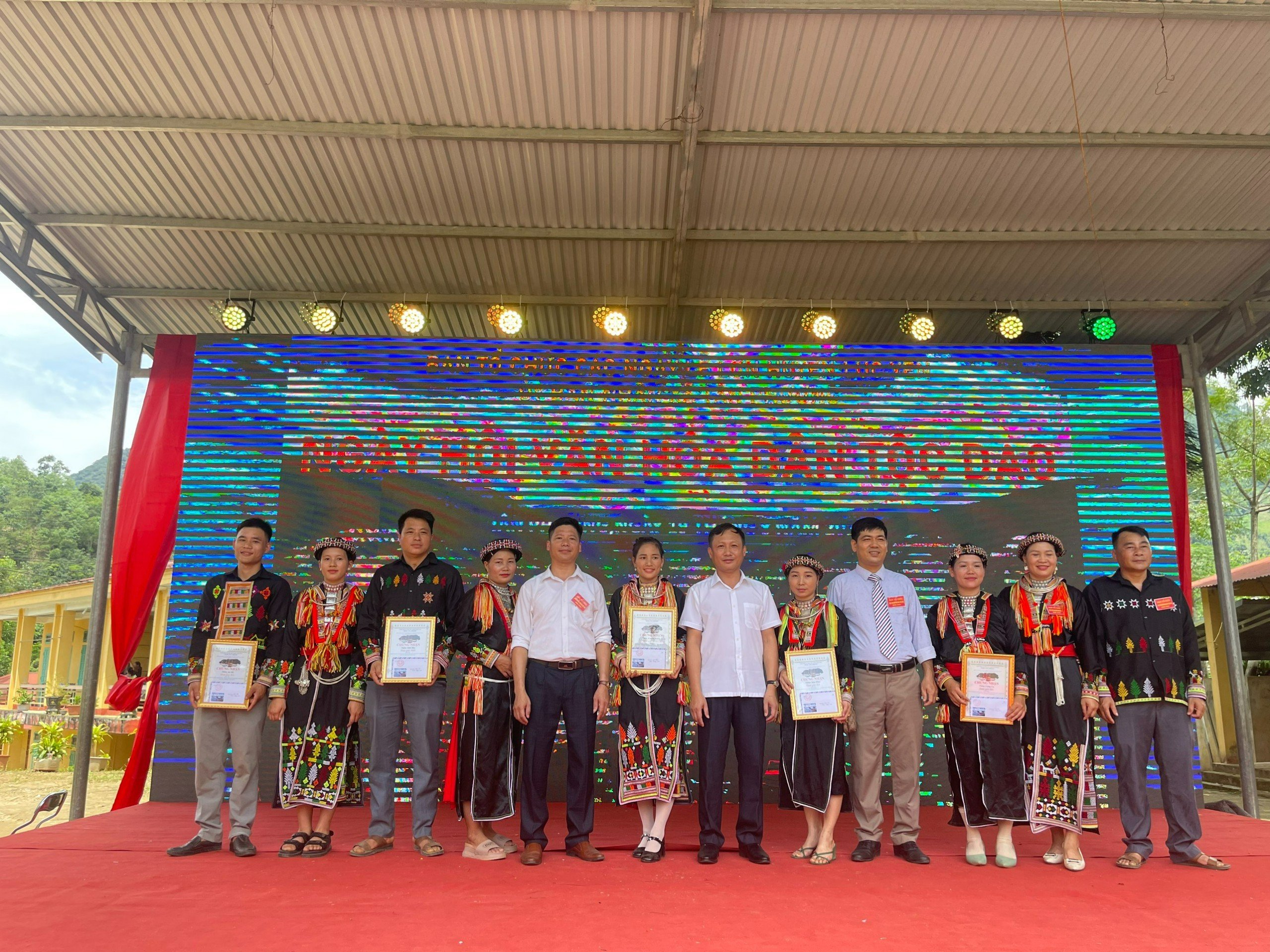Quỹ Bảo vệ và phát triển rừng dự Ngày hội văn hoá dân tộc Dao tại xã Tân Phượng, huyện Lục Yên